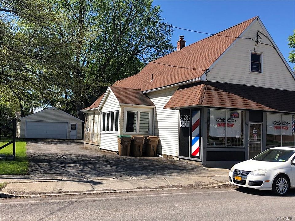 1st image of 2451 William St