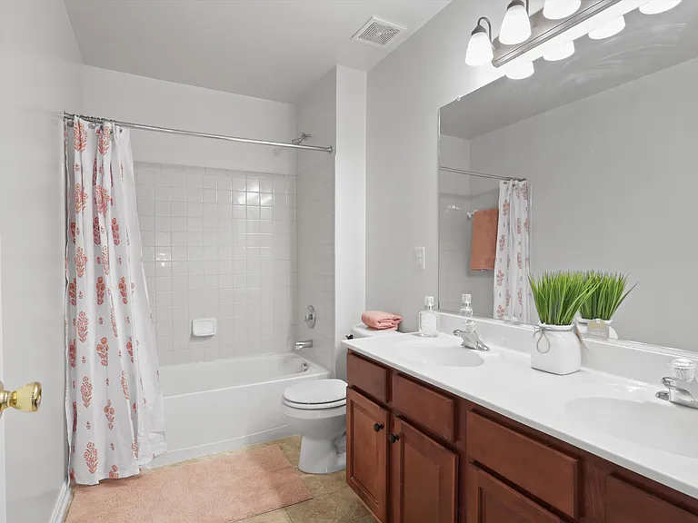 14203 Murphy Ter — Photo 35