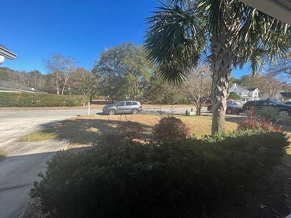 Updated 3 Bedroom 2 Bath House for Rent in Ivy Hall- Private yard- Landscaping included