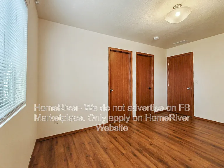 1811 W Maxine Ave — Photo 6