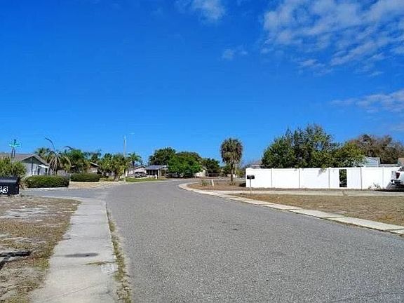 5th image of 11817 Alpine Pkwy