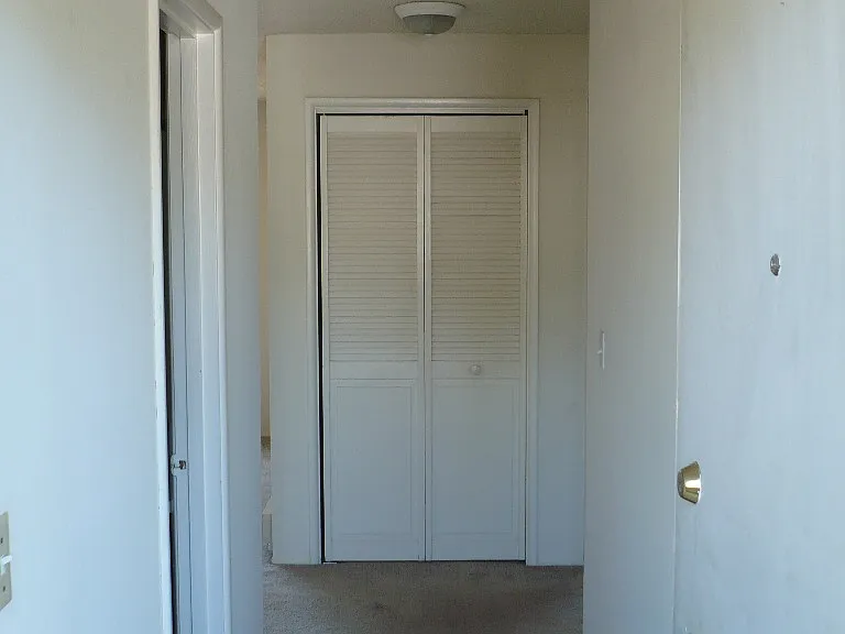 431 W 13th Ave — Photo 3
