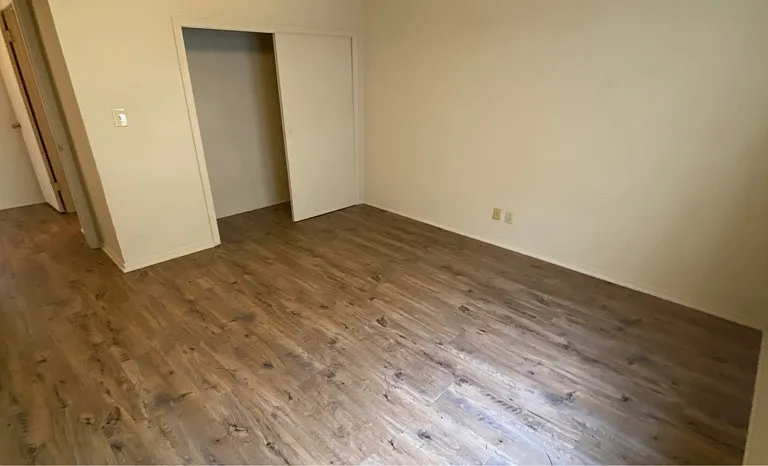102 W Main St #2A — Photo 10
