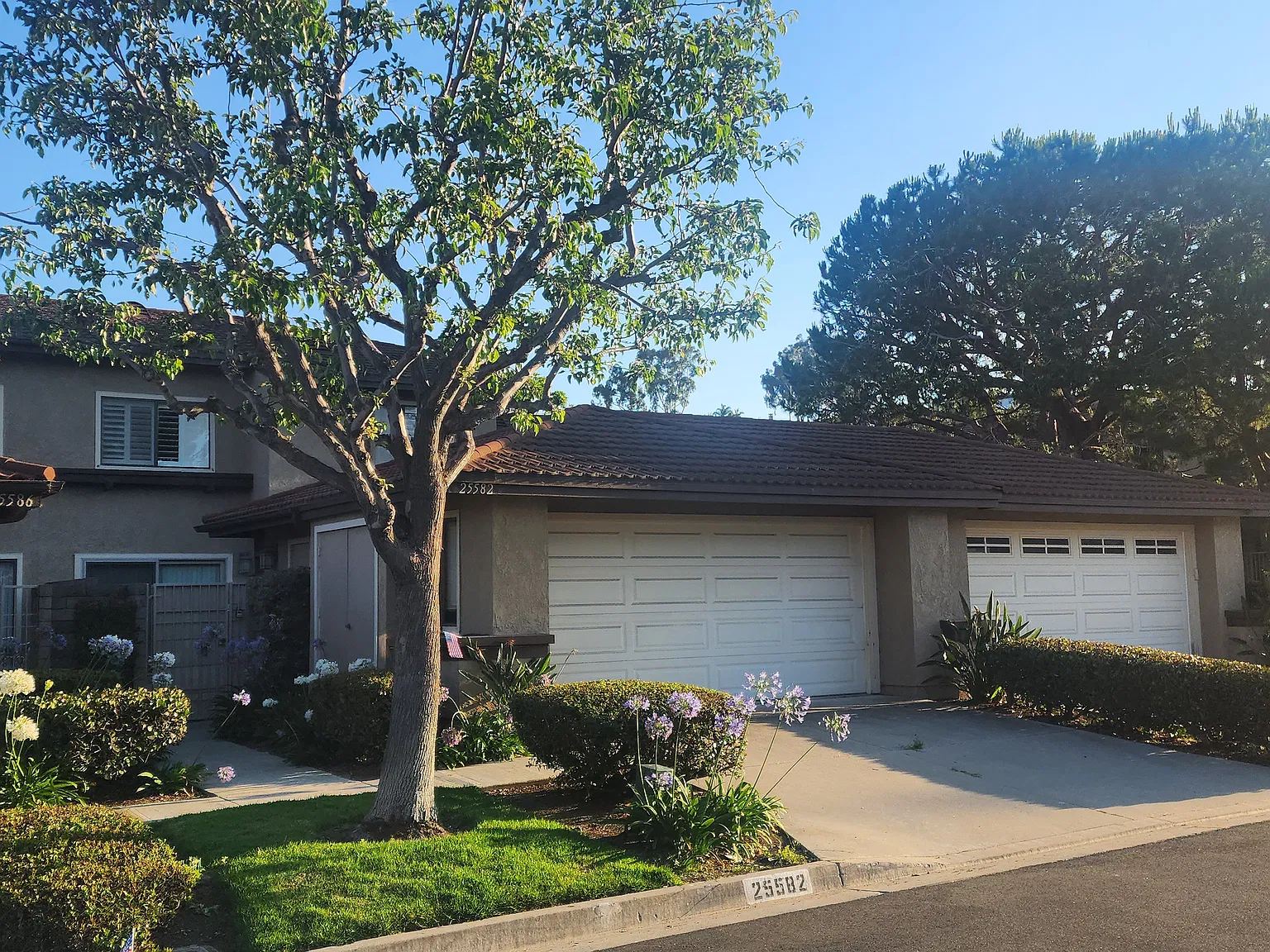 3 bed, 2.5 bath, 1800 sqft, $4,995 — Photo 1