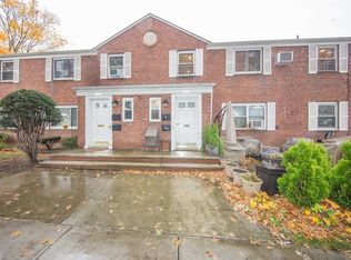 72-69 Little Neck Pkwy, Glen Oaks, NY 11004