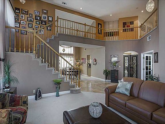 4th image of 2644 Ontario Dr