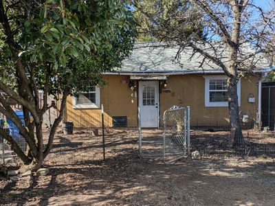 613 Saint Thomas Ln, Eagle Pt, OR, 97524