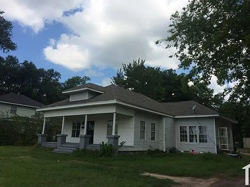 3 bed, $1,000 — Photo 3
