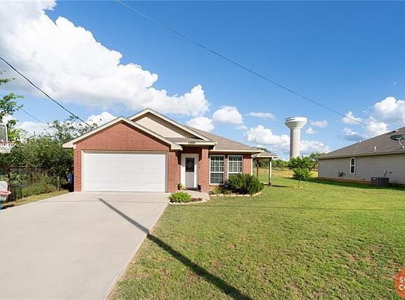 3rd image of 1200 Southgate Dr