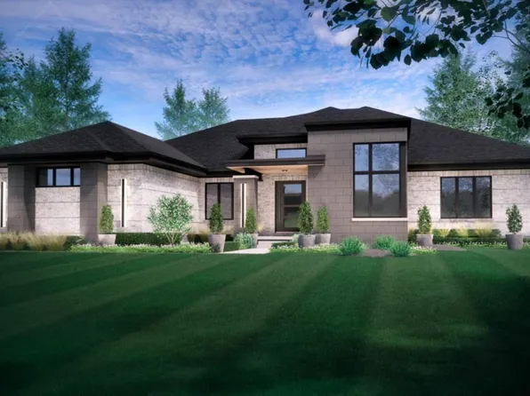 3082 Pompilio Dr, Rochester, MI 48306