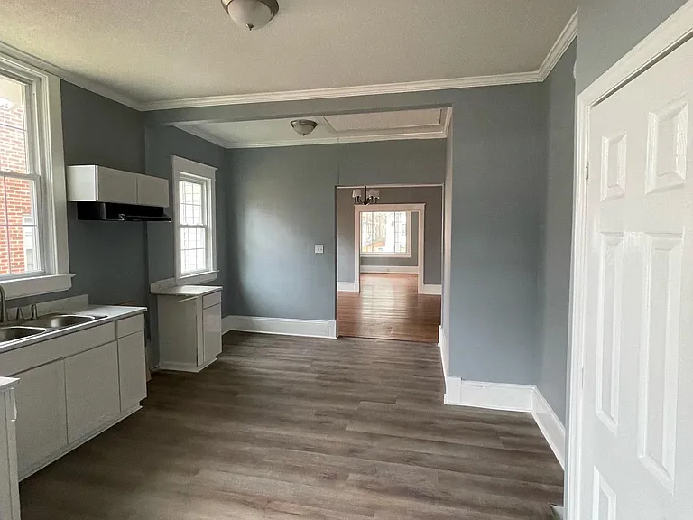 805 School St — Photo 9
