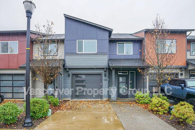1st image of 11805 NE 108th St