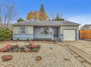 4621 Iowa Ave, Sacramento, CA 95824