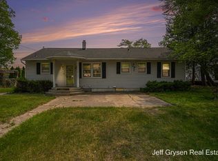 901 Bradley Ave, Muskegon, MI