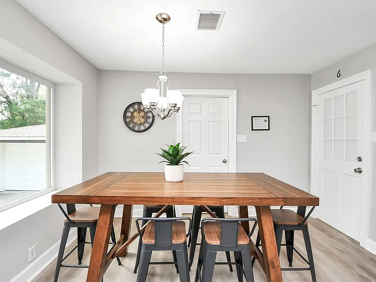 21722 Forest Glade Dr — Photo 8