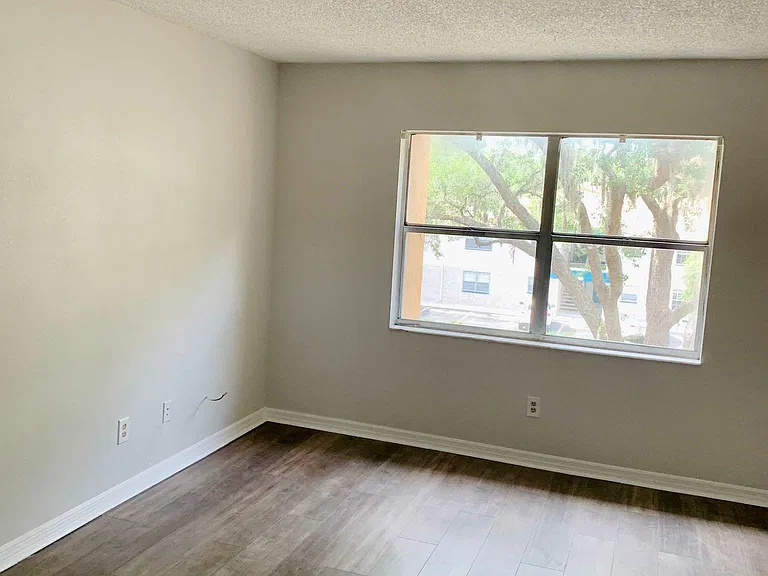 4411 Shady Terrace Ln — Photo 5