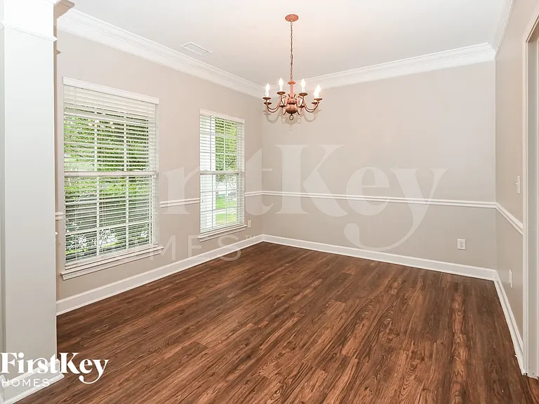 5611 Branthurst Dr — Photo 6