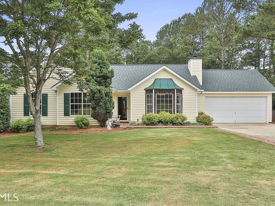 1st image of 30 Priscilla Dr