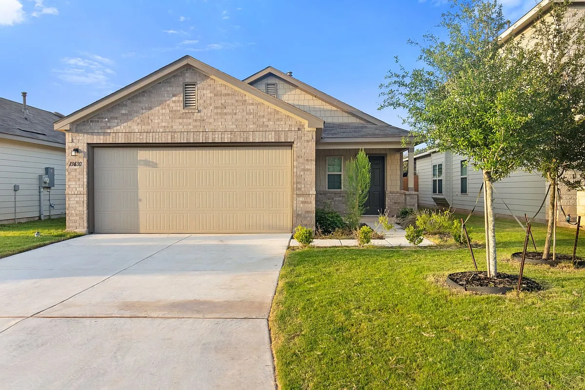13630 Mineral Well — Photo 1