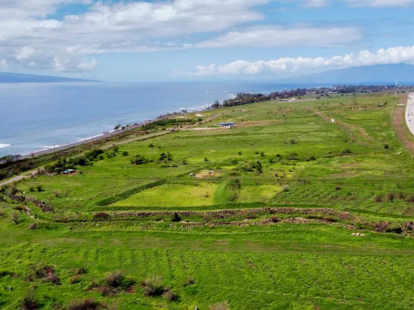 1510 Waianukole St Unit C, Lahaina, HI 96761