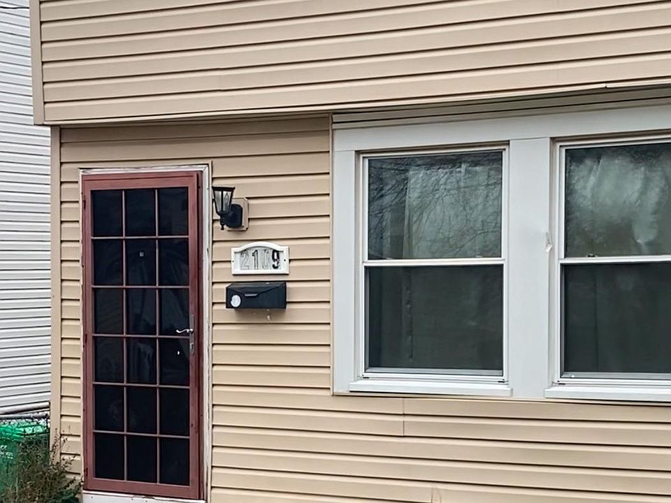 2nd image of 2109 Ohio Ave