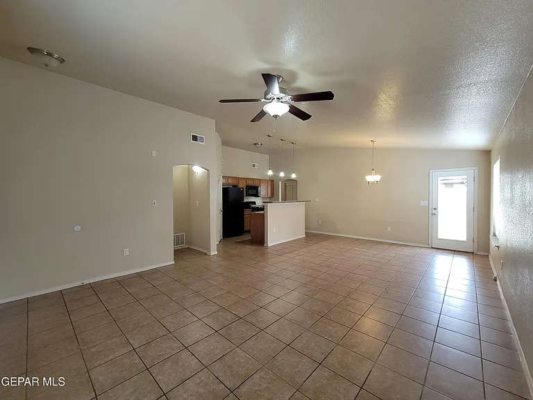 14211 Otter Point Dr — Photo 9