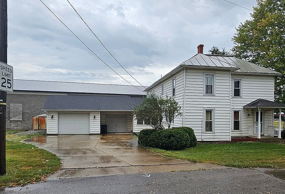 1st image of 301 E Tiffin St