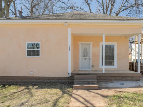 720 S 5th St, Chickasha, OK 73018