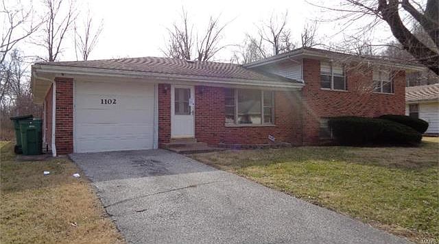 1st image of 1102 Quebec Dr
