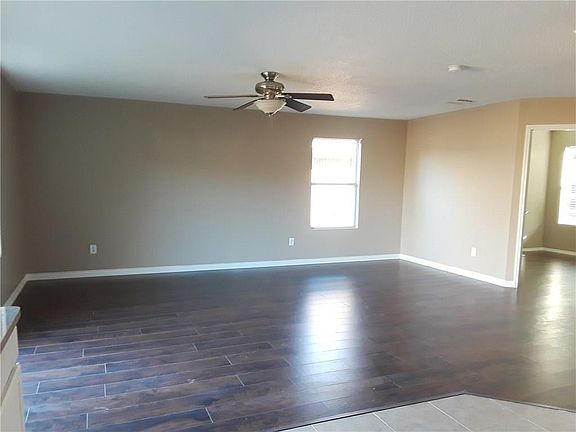 2nd image of 4937 Meadow Trails Dr