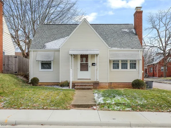 200 Wise Ave NE, North Canton, OH 44720