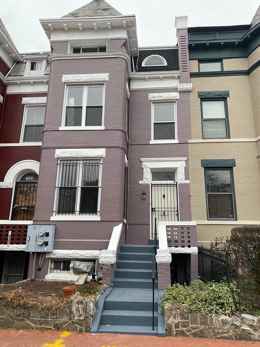 1903 2nd St NW photo 1