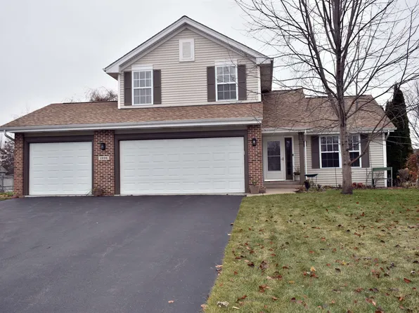 1996 Sunrise Dr, Rockton, IL 61072