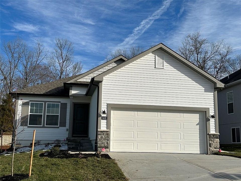 1st image of 2432 NW Sunnyvale Ct