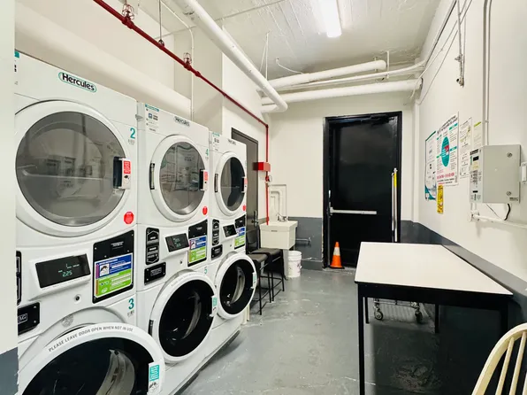 725 Riverside Drive image 14 of 14