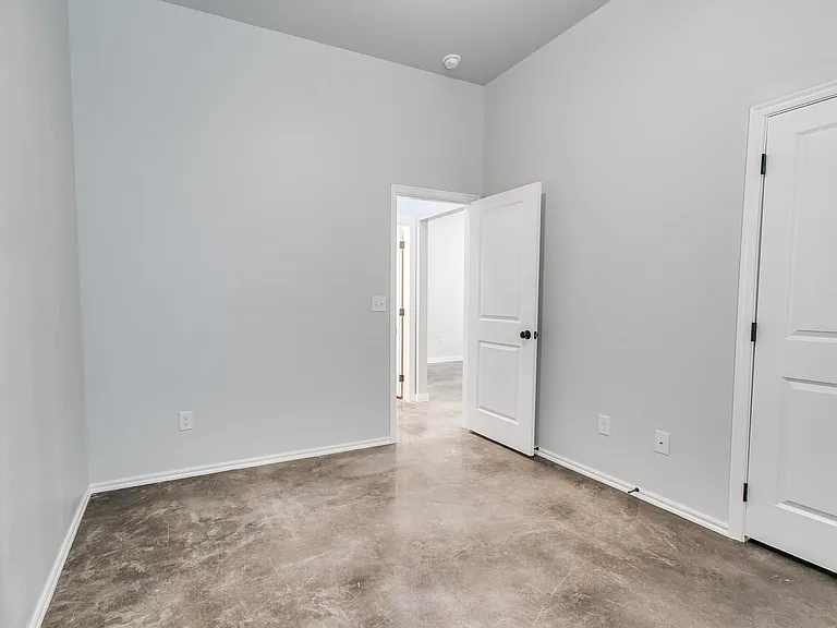2348 SW 90th Pl — Photo 19