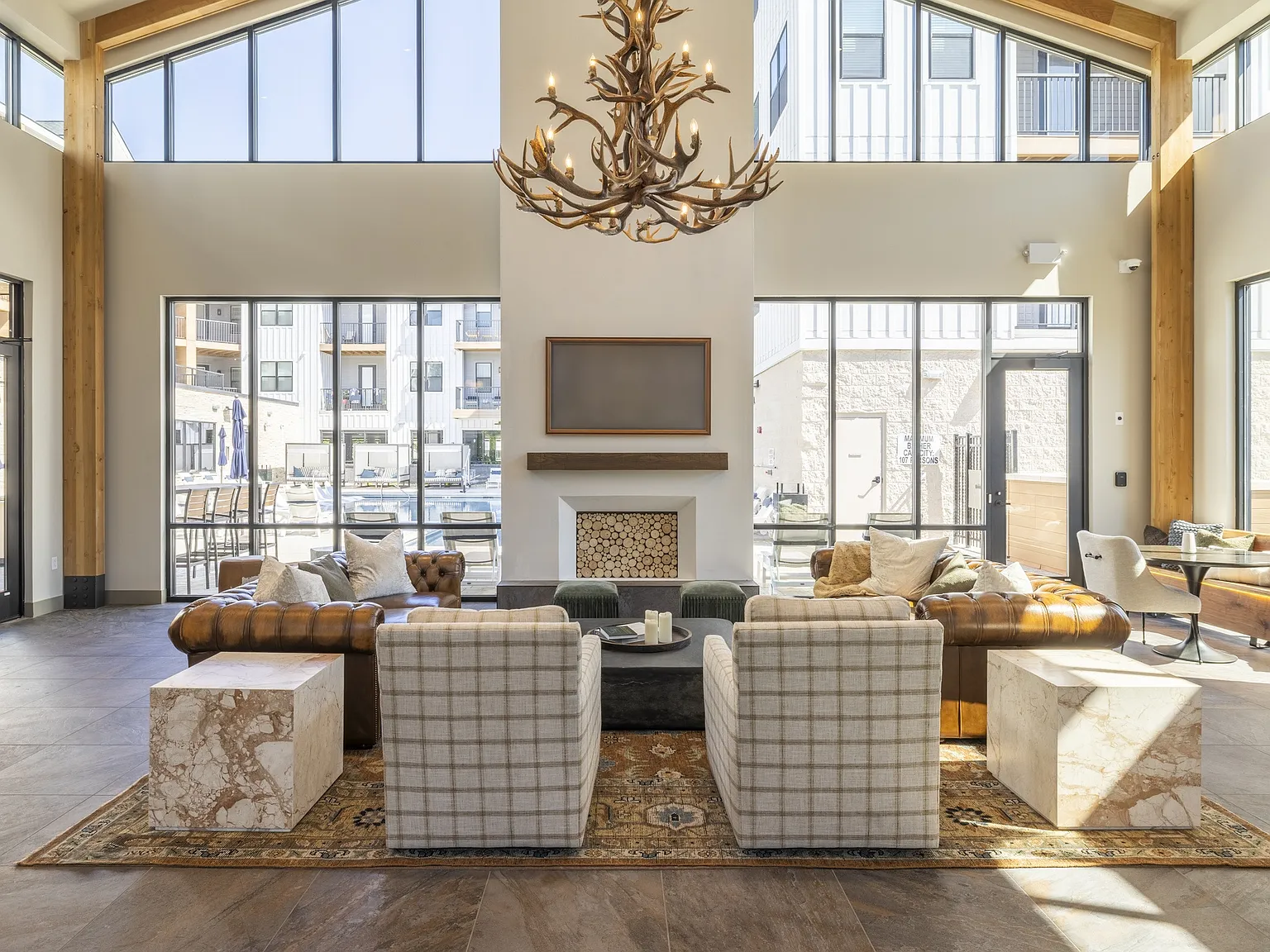 Timber Club — Photo 2