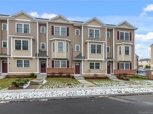 35 Ringgold St UNIT 202, West Hartford, CT 06119