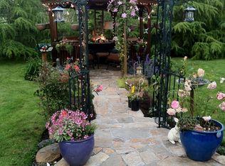 2096 Arthur St, Eugene, OR 97405