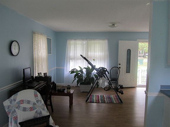 3rd image of 509 Player St