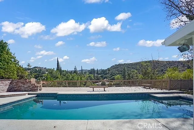 22740 Liberty Bell Rd — Photo 2