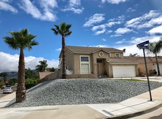 801 Alameda Ct, Lake Elsinore, CA 92530