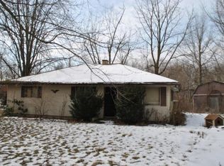 9816 Lynns Rd SW, Etna, OH 43062