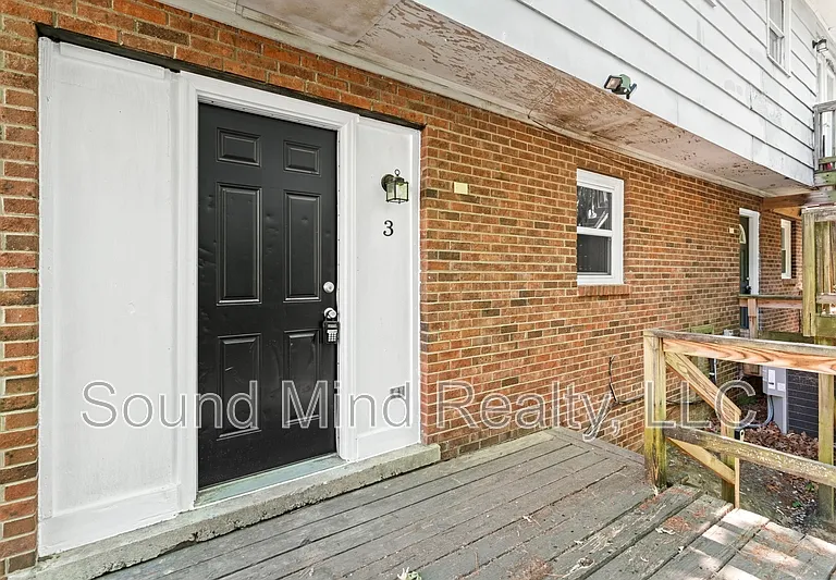3112 Berry Ct #3 — Photo 8