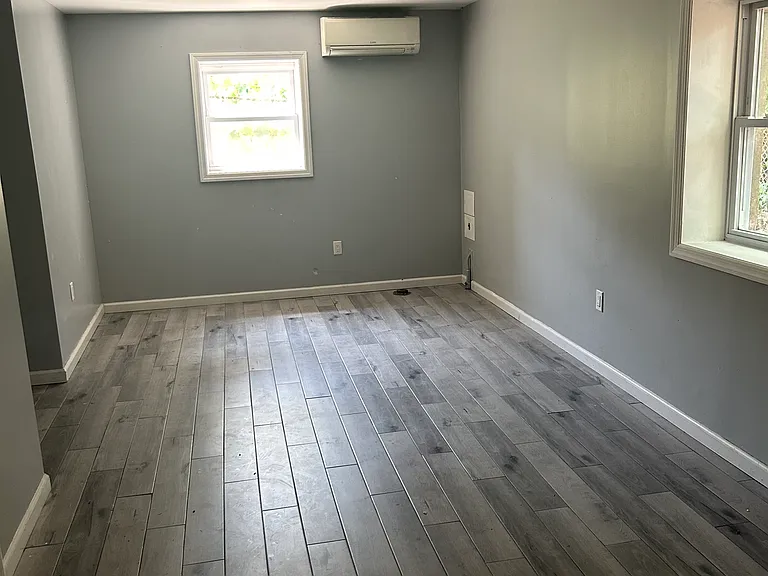 515 Bergen Blvd #B — Photo 5