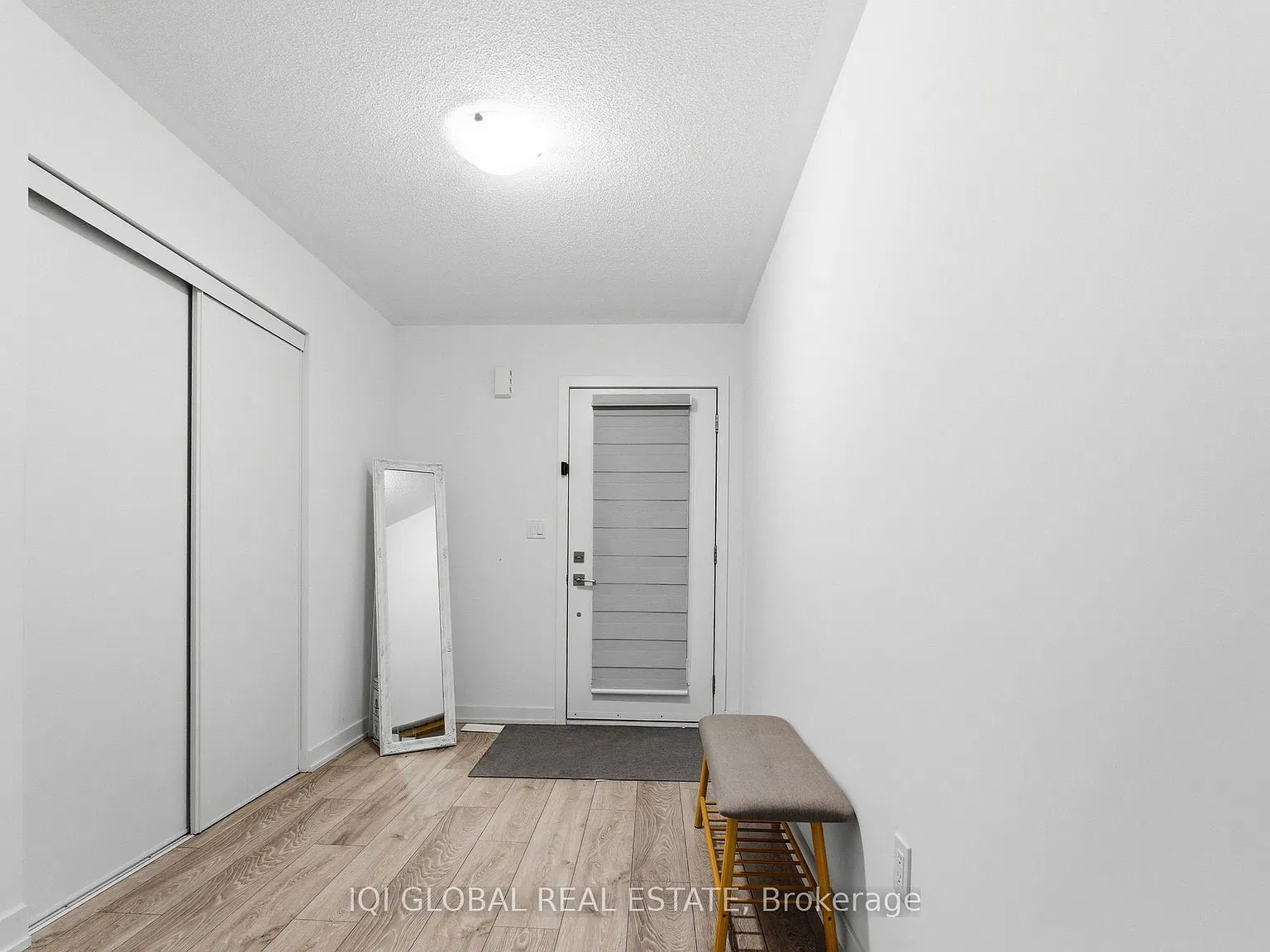 2 bed, $2,900 — Photo 4