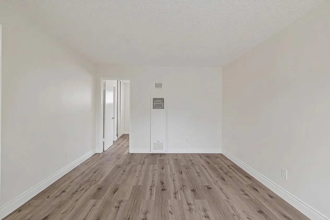 1 bed, 450 sqft, $1,850 — Photo 4