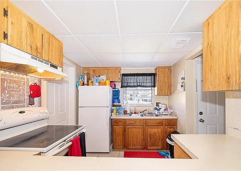 2nd image of 797 Lucaya Dr #797A