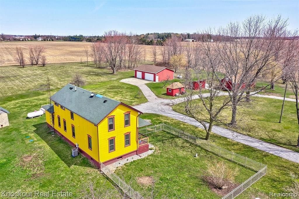 7855 King Rd, Frankenmuth, MI 48734 Zillow