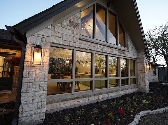 5th image of 230 Private Road 2174